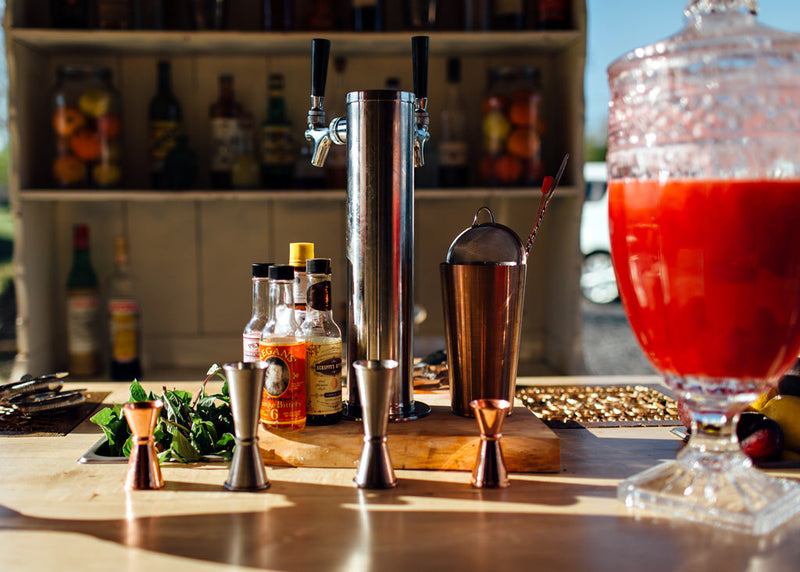 How to Customize Signature Cocktails for Your Wedding in NJ at Cecil Creek Farm